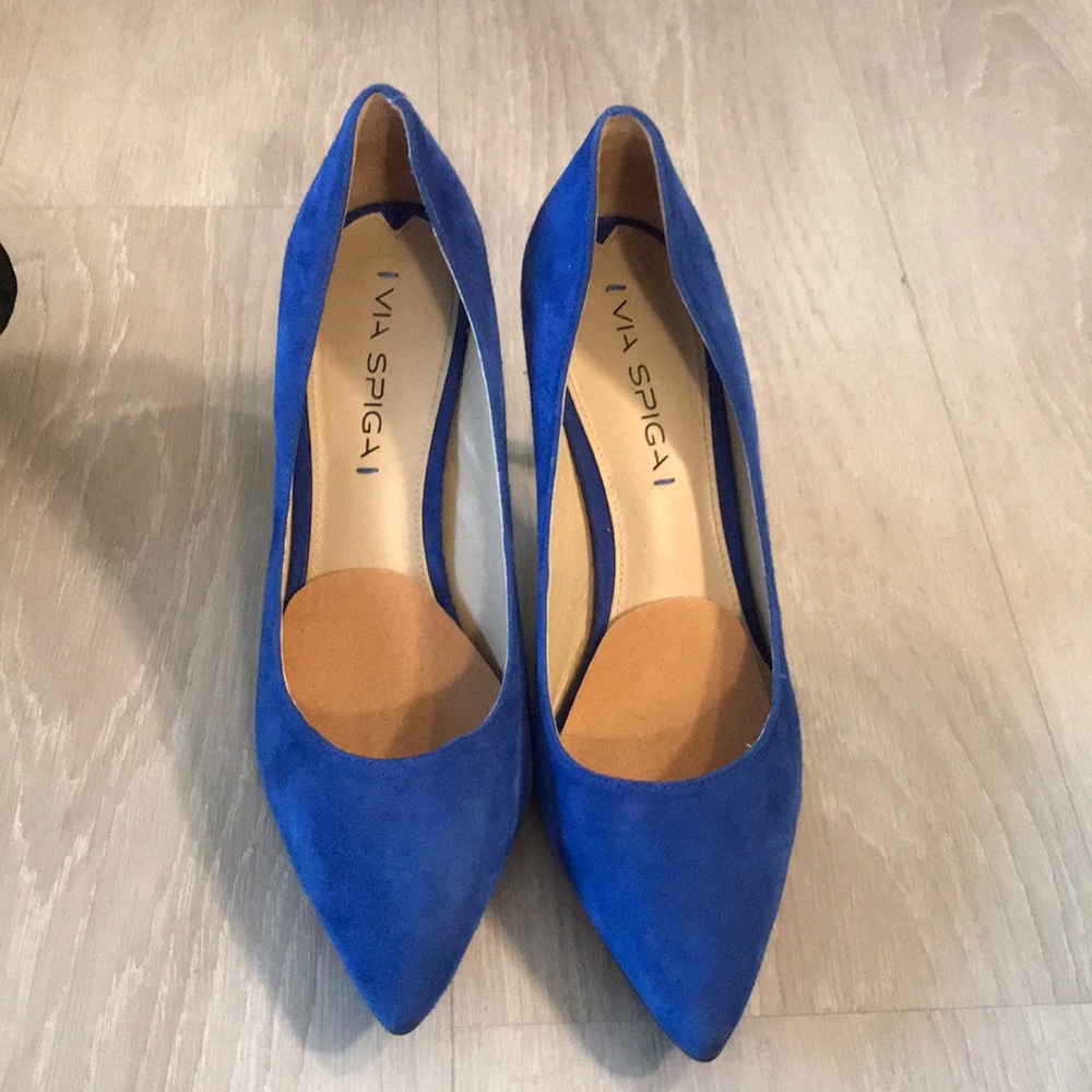 Via Spiga cobalt blue pump